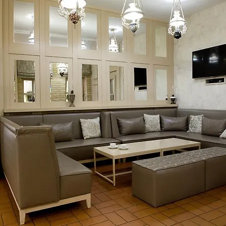 Hotel Vargatanya Park 3*