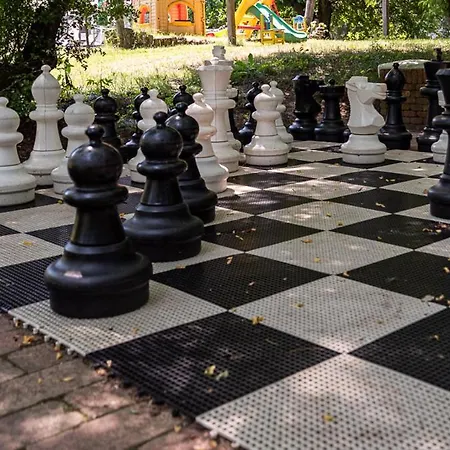 Vargatanya Park