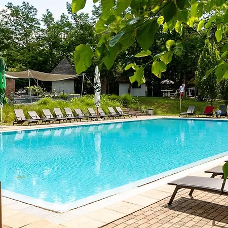 Hotel Vargatanya Park Kerekegyháza