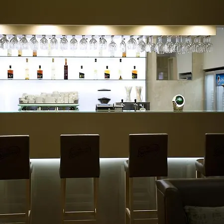 Vargatanya Park Ξενοδοχείο 3*