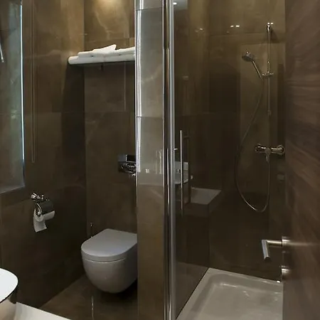 Hotel Vargatanya Park