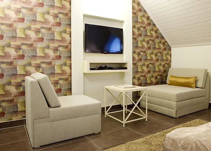 Hotel Vargatanya Park 3*